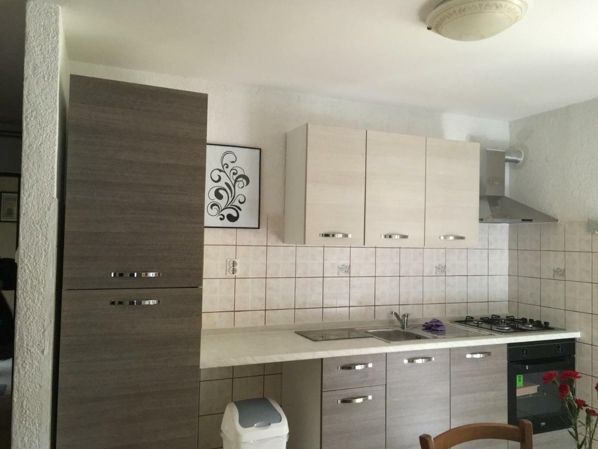 Apartment Regina Rovinj Exteriör bild