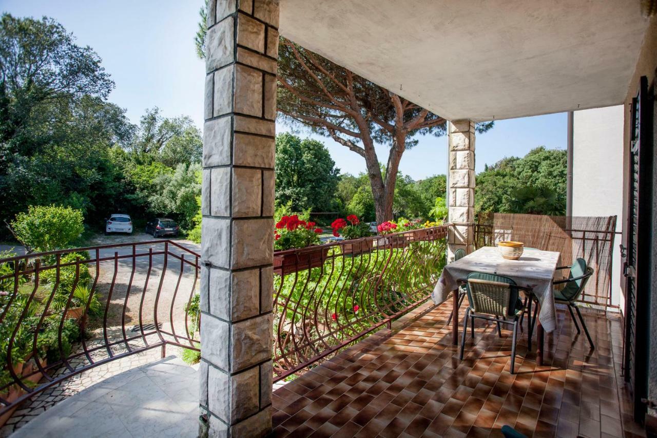 Apartment Regina Rovinj Exteriör bild